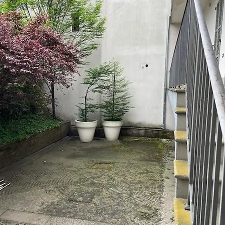 Apartment Terrace Escape With Jacuzzi *