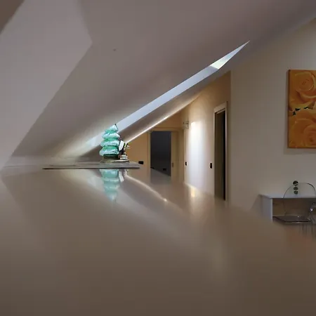 Terrace Escape With Jacuzzi Apartment